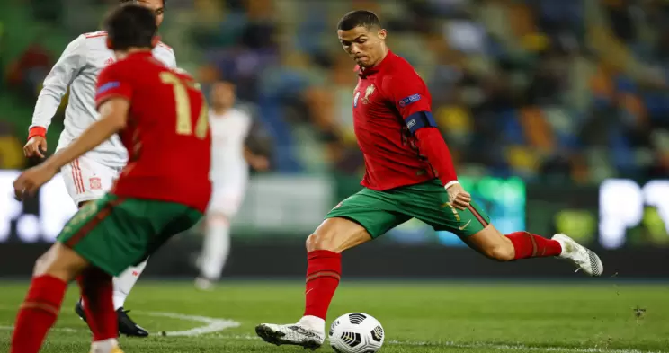 朗斯现场直播_朗斯现场在线体育直播频道无插件_朗斯现场在线免费观看体育直播赛事-24直播